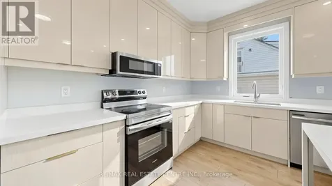 149 Ballantyne Avenue Cambridge ON N1R 2T3
