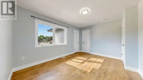 149 Ballantyne Avenue Cambridge ON N1R 2T3