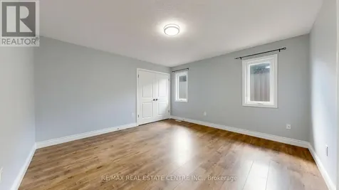 149 Ballantyne Avenue Cambridge ON N1R 2T3