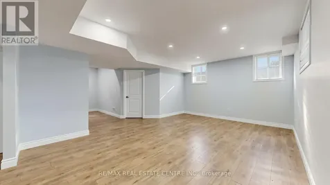 149 Ballantyne Avenue Cambridge ON N1R 2T3