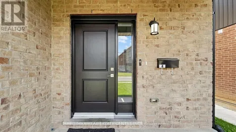 149 Ballantyne Avenue Cambridge ON N1R 2T3