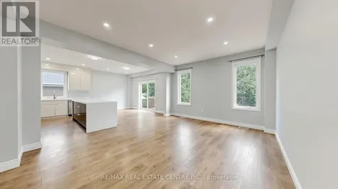 149 Ballantyne Avenue Cambridge ON N1R 2T3