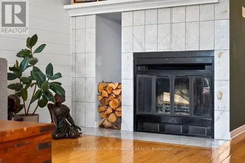 255 Cathcart Street Ottawa ON K1N 5C2
