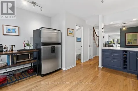 255 Cathcart Street Ottawa ON K1N 5C2
