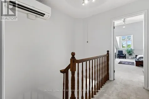 255 Cathcart Street Ottawa ON K1N 5C2