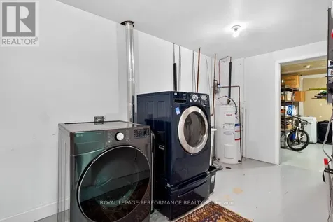 255 Cathcart Street Ottawa ON K1N 5C2