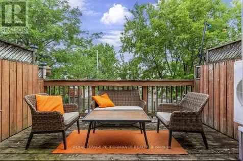 255 Cathcart Street Ottawa ON K1N 5C2