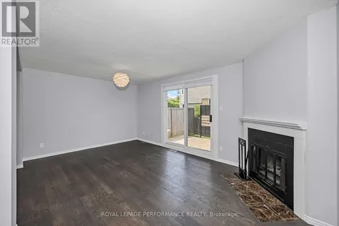 1780 Lamoureux Drive Ottawa ON K1E 2N4