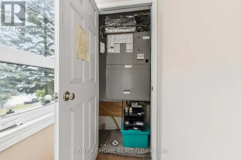 100 Hillside Drive Ottawa ON K1K 4J1