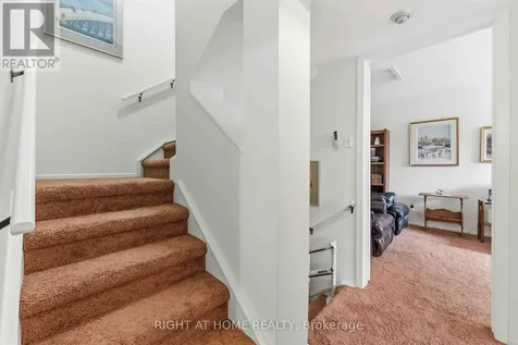 100 Hillside Drive Ottawa ON K1K 4J1
