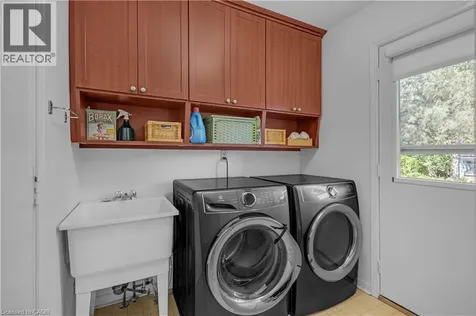 44 Hammill Court Ancaster ON L9G 4L4