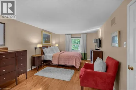 44 Hammill Court Ancaster ON L9G 4L4