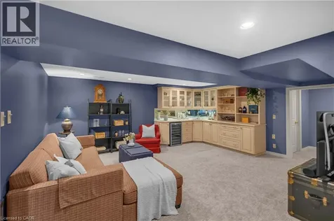 44 Hammill Court Ancaster ON L9G 4L4