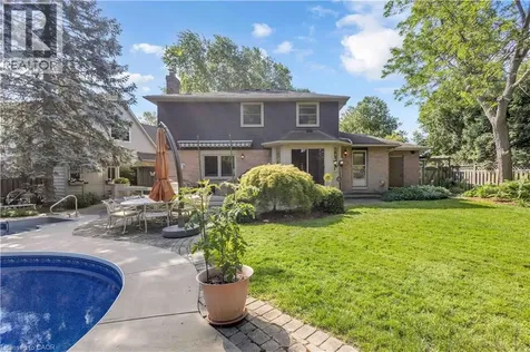 44 Hammill Court Ancaster ON L9G 4L4