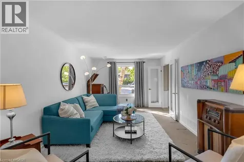 44 Hammill Court Ancaster ON L9G 4L4