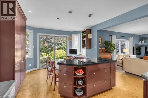 44 Hammill Court Ancaster ON L9G 4L4