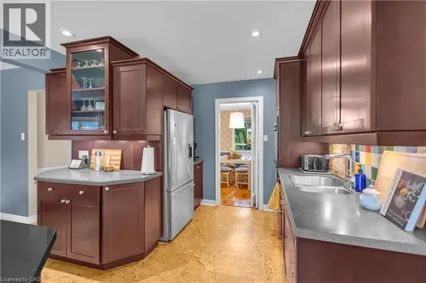 44 Hammill Court Ancaster ON L9G 4L4