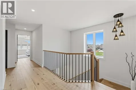 6124 Curlin Crescent Niagara Falls ON L2H 3W8