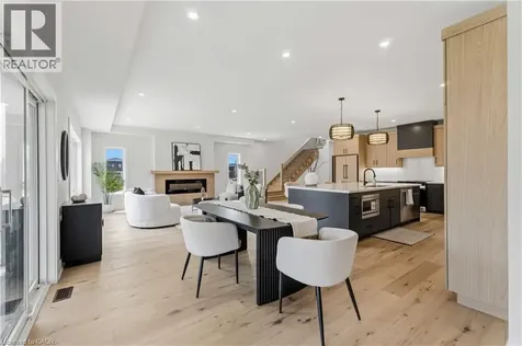 6124 Curlin Crescent Niagara Falls ON L2H 3W8