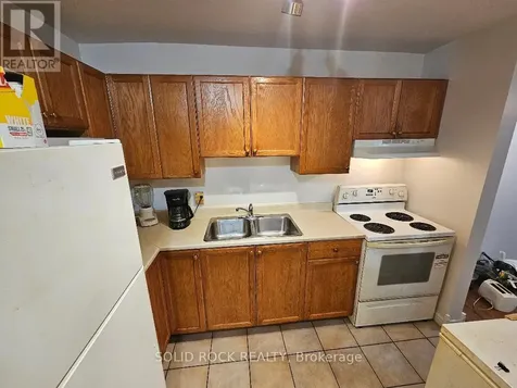 2000 Jasmine Crescent Ottawa ON K1J 8K4