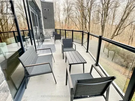 1100 Lackner Place Kitchener ON N2A 0M1