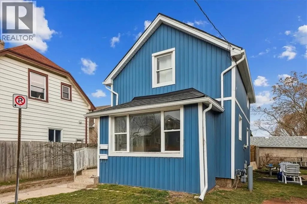 19 Seneca Street St. Catharines ON L2R 2V1