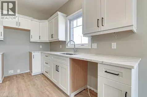 383 Argyle Avenue Delhi ON N4B 0B2
