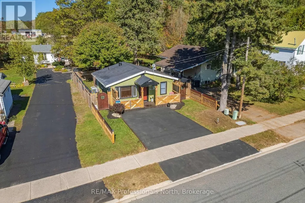 161 Quebec Street Bracebridge ON P1L 1E3