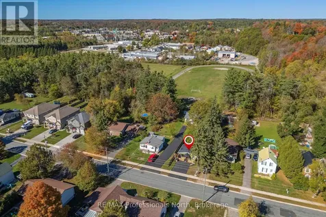161 Quebec Street Bracebridge ON P1L 1E3