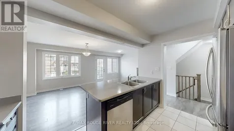 1061 Clipper Lane Pickering ON L1X 0E9