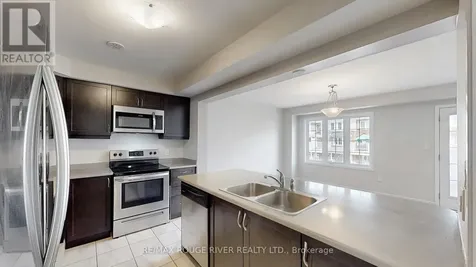 1061 Clipper Lane Pickering ON L1X 0E9