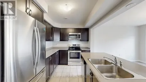 1061 Clipper Lane Pickering ON L1X 0E9