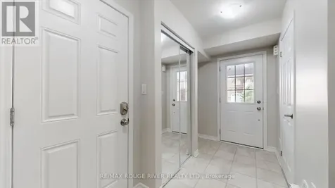 1061 Clipper Lane Pickering ON L1X 0E9