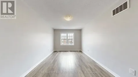 1061 Clipper Lane Pickering ON L1X 0E9
