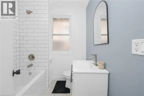 153 Gage Avenue North Hamilton ON L8L 7A3