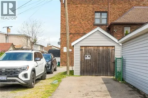 153 Gage Avenue North Hamilton ON L8L 7A3