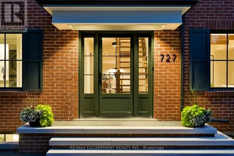 727 King Road Burlington (lasalle) ON L7T 3K5