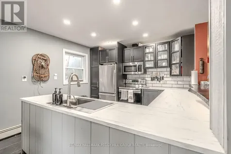 4 Clover Court Kawartha Lakes ON K0M 2A0