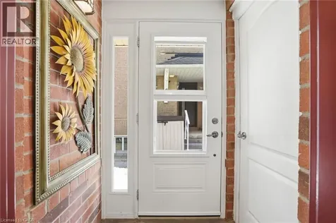 174 Fellowes Crescent Waterdown ON L8B 0M9