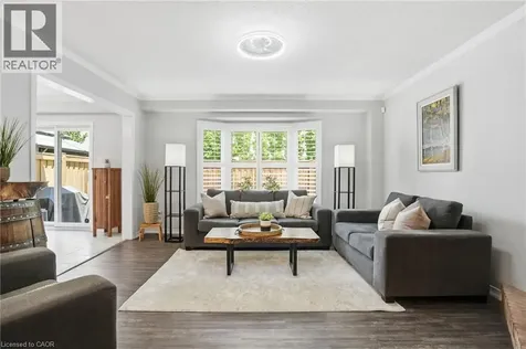174 Fellowes Crescent Waterdown ON L8B 0M9