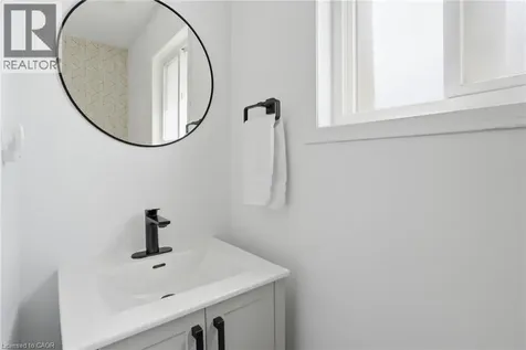 263 Windwood Drive Binbrook ON L0R 1C0