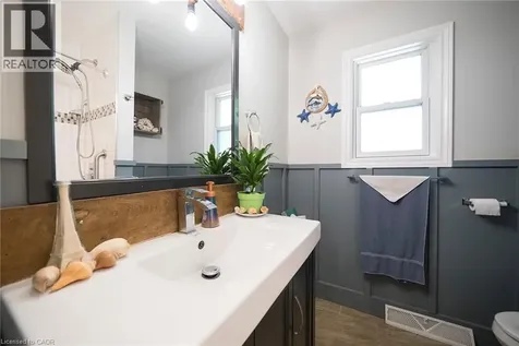 260 Owen Street Simcoe ON N3Y 2V2