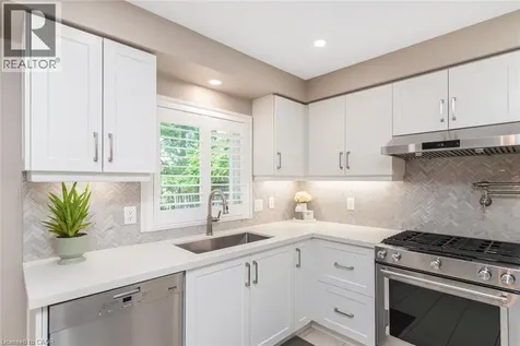 47 Pantano Drive Hamilton ON L9B 2S8