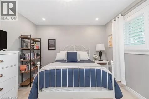 47 Pantano Drive Hamilton ON L9B 2S8