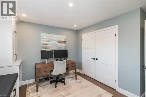 47 Pantano Drive Hamilton ON L9B 2S8