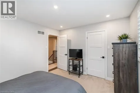 47 Pantano Drive Hamilton ON L9B 2S8