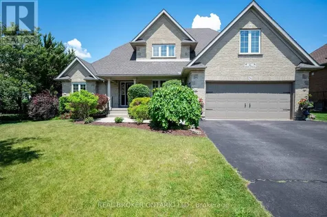 6 Pioneer Tower Crescent Kitchener ON N2P 2L2