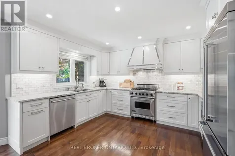 6 Pioneer Tower Crescent Kitchener ON N2P 2L2