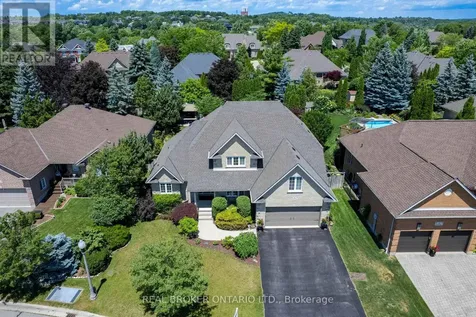 6 Pioneer Tower Crescent Kitchener ON N2P 2L2