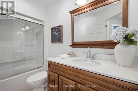 6 Pioneer Tower Crescent Kitchener ON N2P 2L2